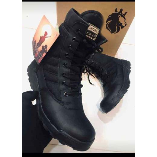 Men's Black Rubber Army Boots (Ankle Height)